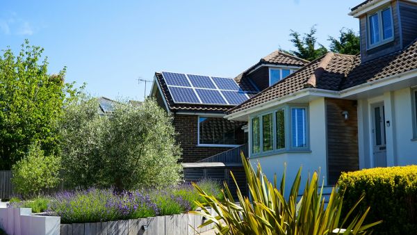 L'intégration architecturale des énergies vertes devient essentielle